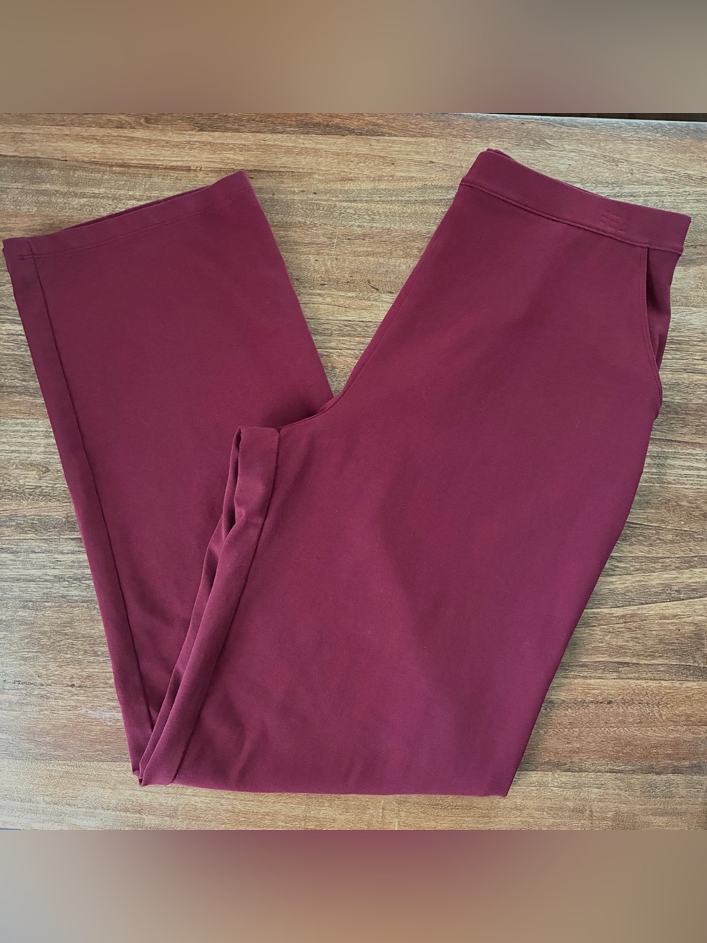 NEW! L.L. Bean Perfect Fit Pants Straight Leg MEDIUM Deep Rosewood Item #252079